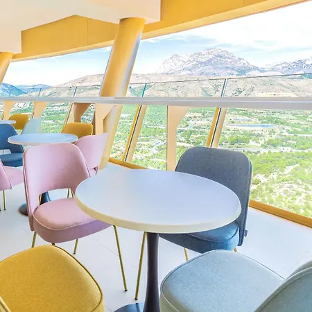 Intempo By Holuxe - 143 - 14th Floor Apartment