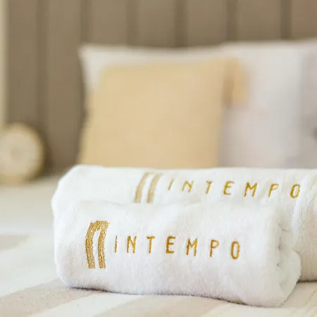 Intempo By Holuxe - 143 - 14th Floor Apartment